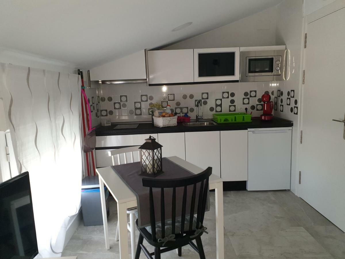 Apartamentos Hostal Cabanas Carboneras de Guadazaon Екстер'єр фото