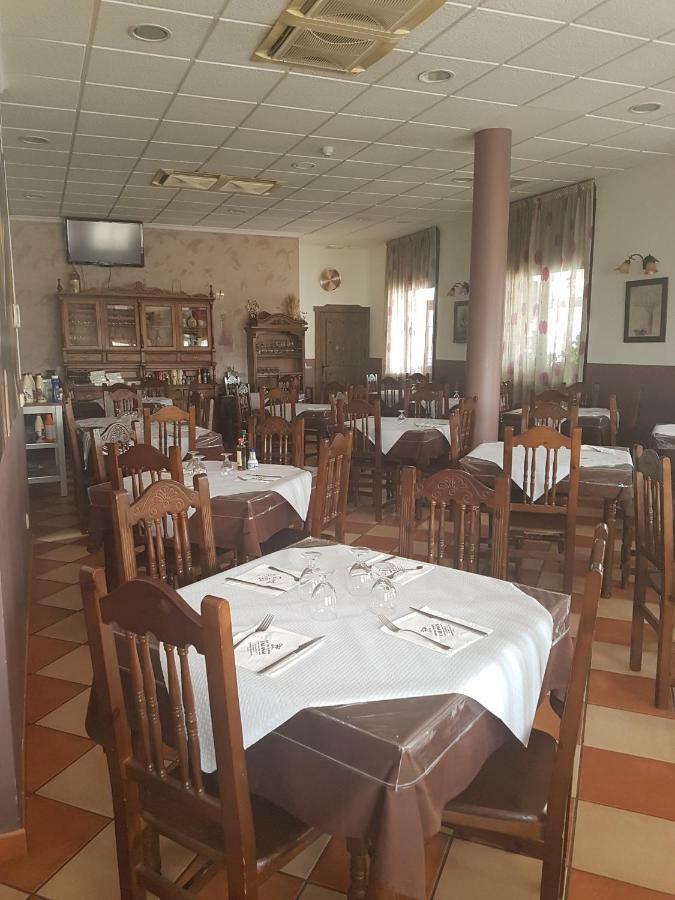 Apartamentos Hostal Cabanas Carboneras de Guadazaon Екстер'єр фото